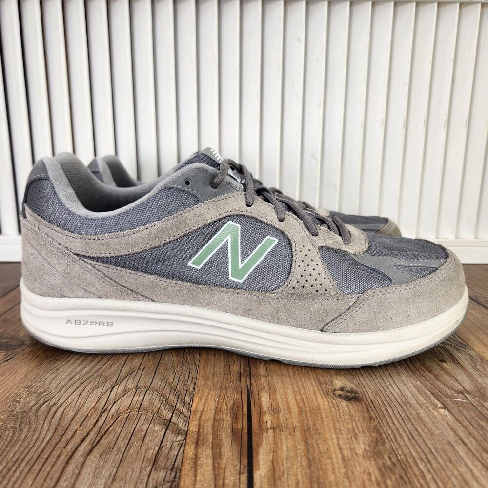 New Balance 877 Walking Shoes Mens Sz 11 4E Extra Wide Gray Low Sneakers MW877GT
